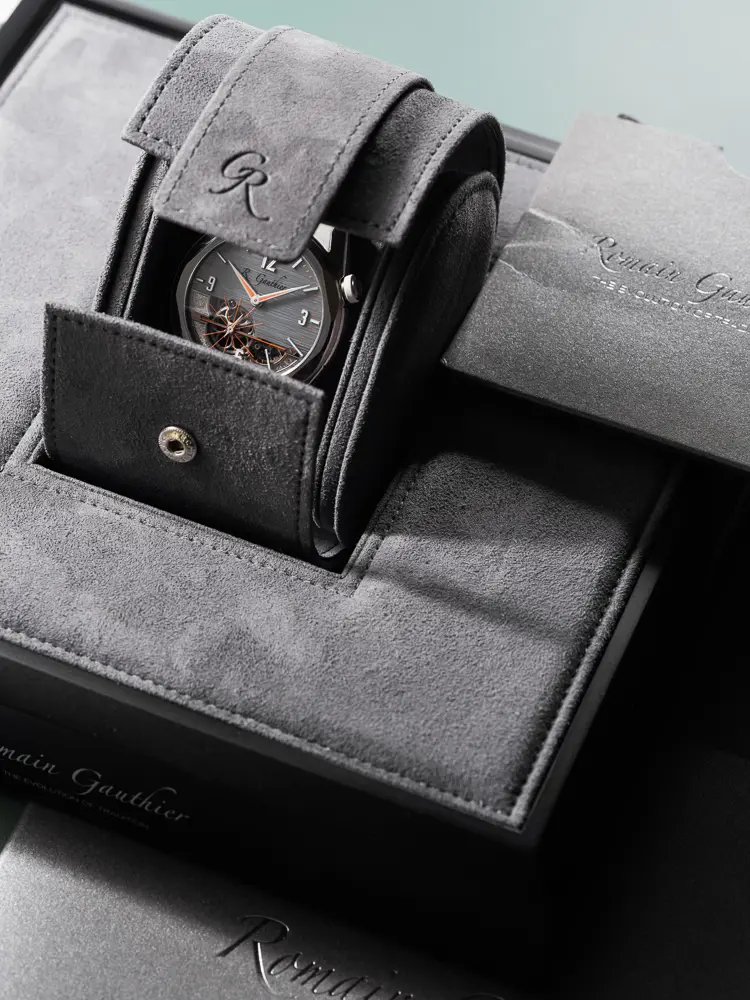 Romain Gauthier, C Edition Six Image 1++
