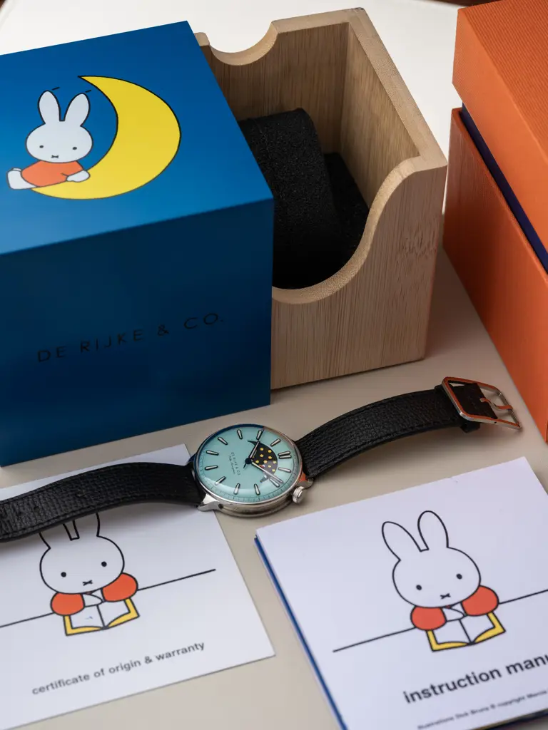 De Rijke, Miffy Moonphase “Not Tiffany Blue” Image 1++