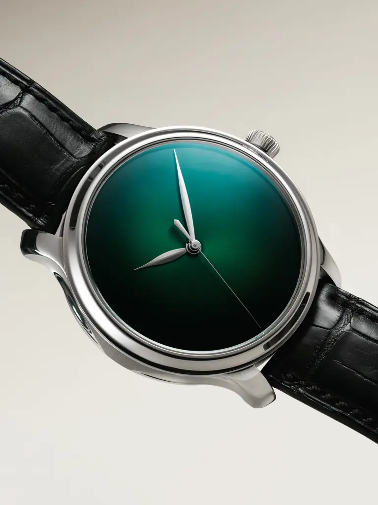 H. Moser, Endeavour Cosmic Green, 1 of 5 Image 1++