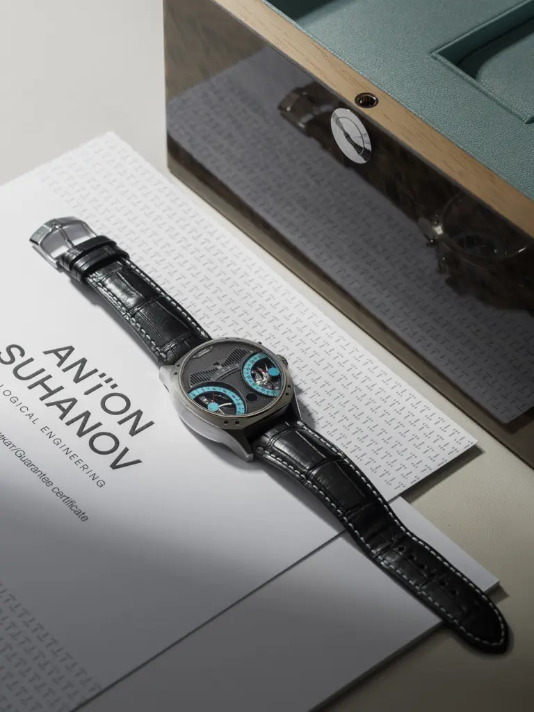 Anton Suhanov, Unique Racer Jumping Hour GMT Image 1++