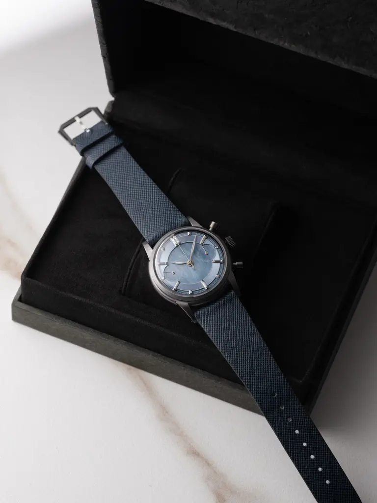 Baltic, Stepgraph Tantalum Prototype « Polar Mother of Pearl » Image 1++