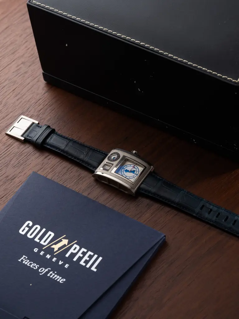 Goldpfeil, by Vianney Halter Image 1++