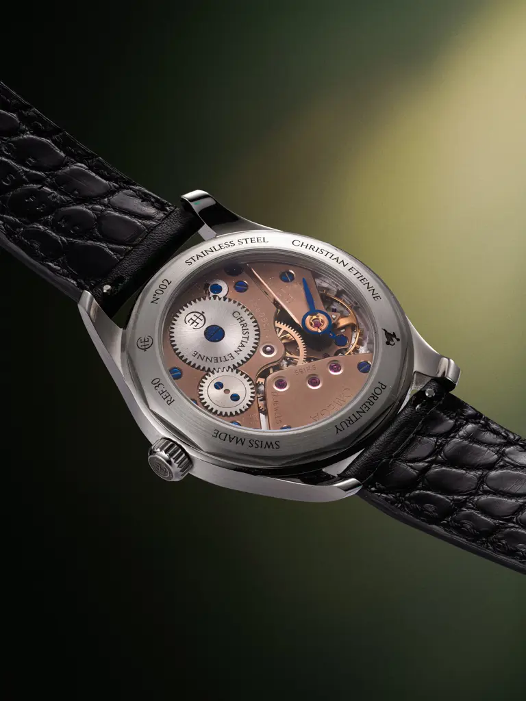 Christian Etienne - Ref. 30 "Omega Project", No 2 Image 1++