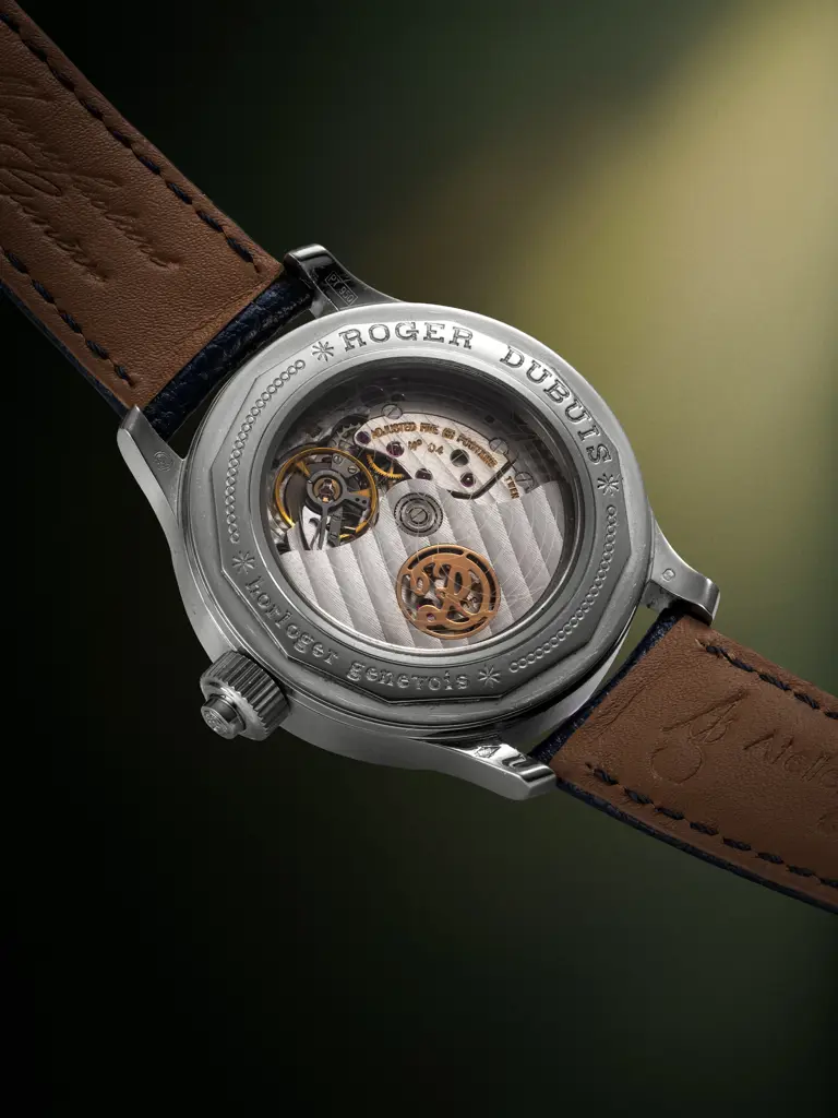 Roger Dubuis - Hommage Tri-Retrograde, in platinum Image 1++